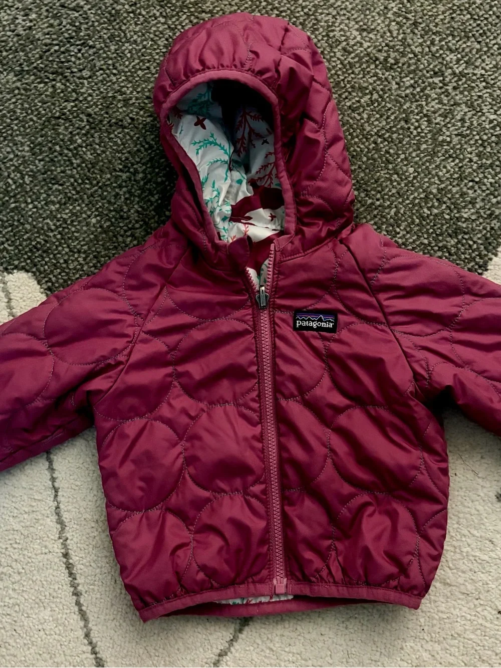 Patagonia Reversible Puff Ball Jacket 3-6 months